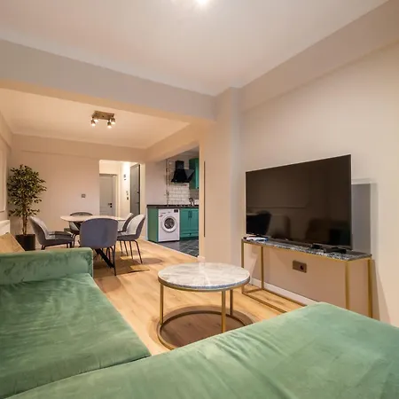 Mayer Beyoglu * Stambuł